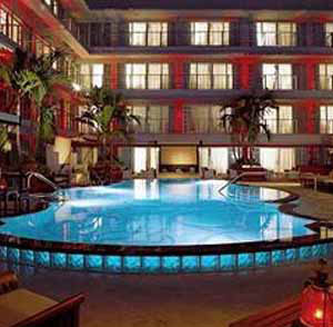 Hotel Victor - Key Largo, FL - Earthmark Pool